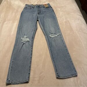 Levi's Women's Jeans Wedgie Straight W28 L28- New with Tags